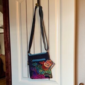 Laurel Burch NWT Colorful Canvas Crossbody Bag With Bold and Beautiful Horses.